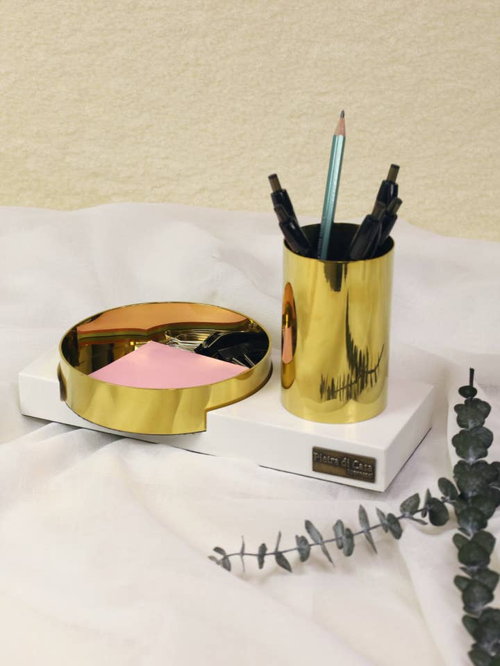 KEENA Kantoor Set Wit Marmer Goud Messing Luxe Bureau Decor voor wholesale door PIETRA DI CASA