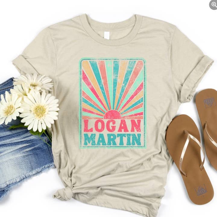 Maglietta Lago Sunburst | Personalizzata per la tua zona per la vendita all'ingrosso da parte di The Ruffled Rhino