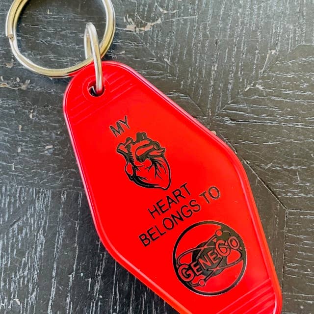 The 3 Sisters Design Co. - Wholesale Keychain - Unisex - Motel Key Fob - Geneco (Heart) (Repo Genetic Opera)