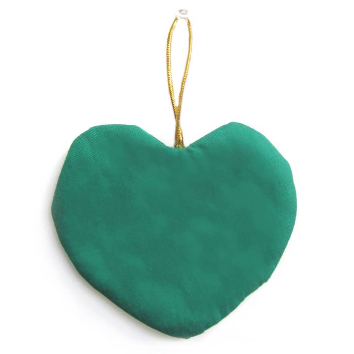Green Heart Ornament for wholesale by Peking Handicraft