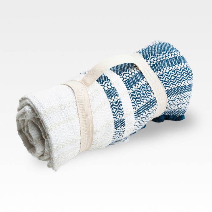 Elsie & Zoey - Wholesale Throw Blanket - Genevieve 50x70" Indoor/Outdoor Recycled Woven Throw Blanket