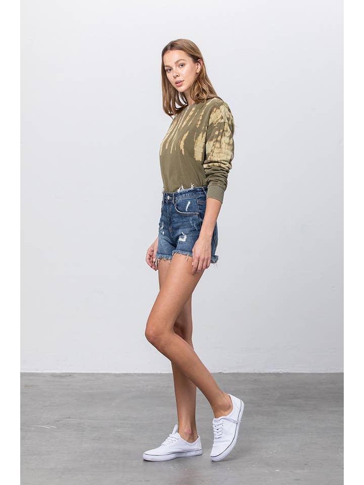 DARK Mid Rise Stretch Distressed Frayed Hem Denim Shorts for wholesale on Faire