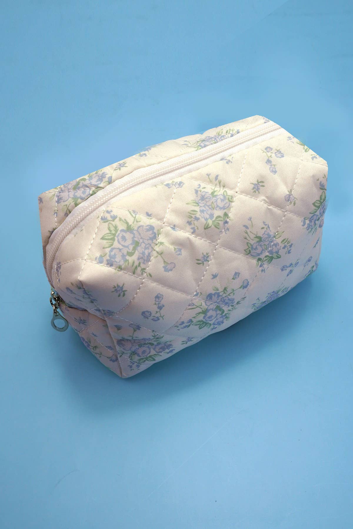 JOSSLYN by wall to wall - Wholesale Makeup/Cosmetic Bag - FLORAL TOILE PATTERN MAKEUP COSMETIC POUCH BAG | 40P5620
