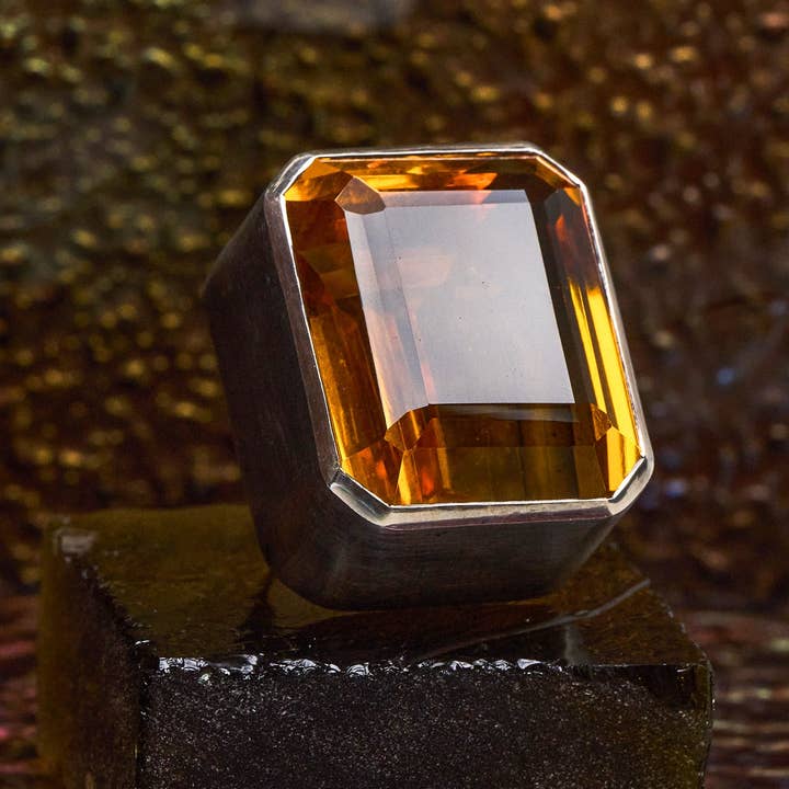 Vesper Obscura - Vente Bague de cocktail/de cérémonie - Bague Goliath Carrée en Doré (Argent)5
