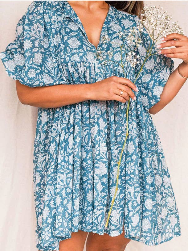 Rosa Clothing - Wholesale Dress - Women's - Floral Print V-Neck Puff-Sleeve Bohemian Dress