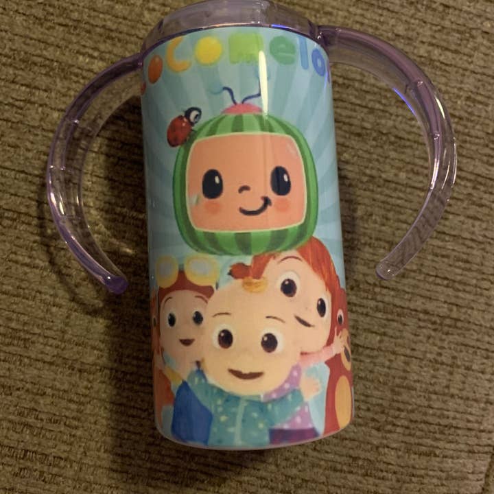 Gobelet enfant pour la vente par Bee Creative