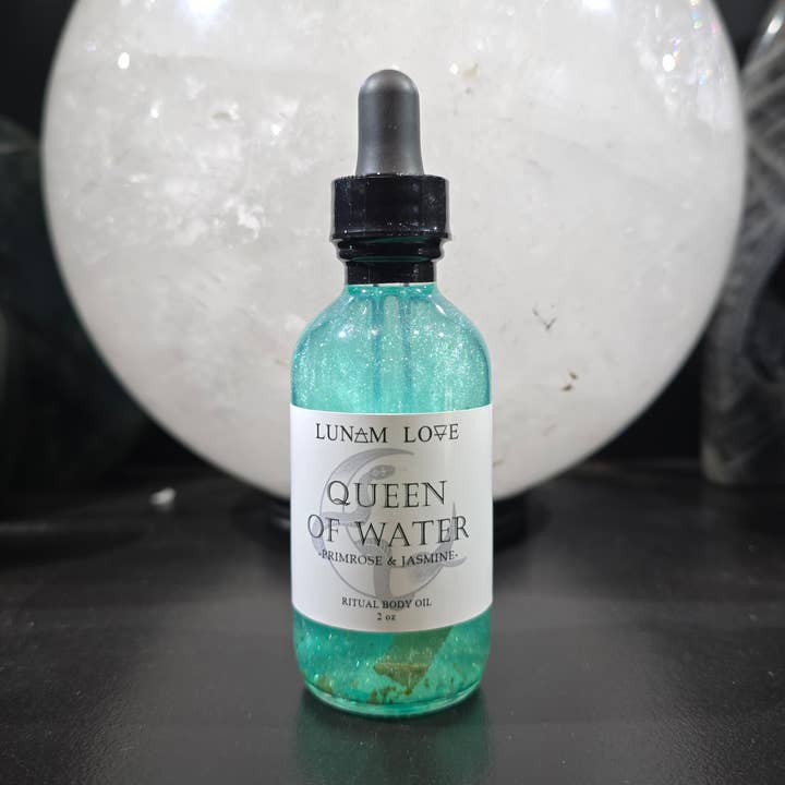 Queen of Water Ritual Body Oil for wholesale by Lunam Love