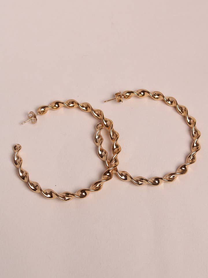 Emma earrings for wholesale by Waekura