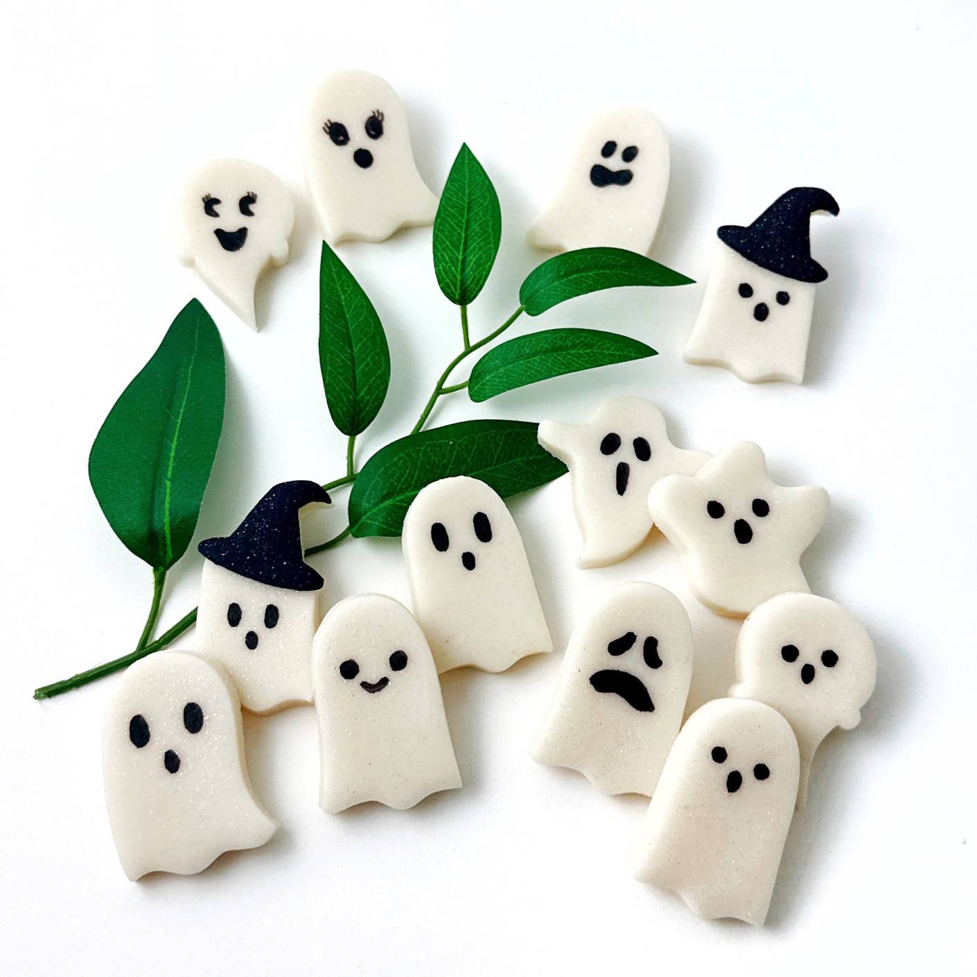 marzipops – wholesale Boiled sweets – Gourmet Marzipan Halloween Glitter Ghost Candy2
