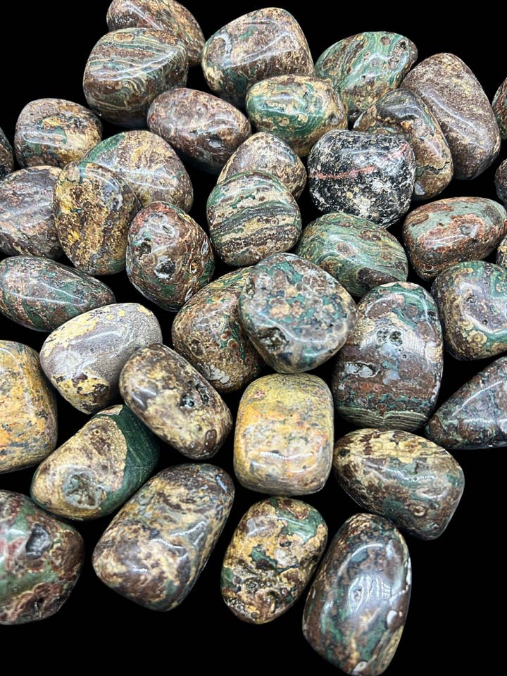 Geoworld - Tumbled Stone - Ocean Jasper - L for wholesale by Geoworld Gallery