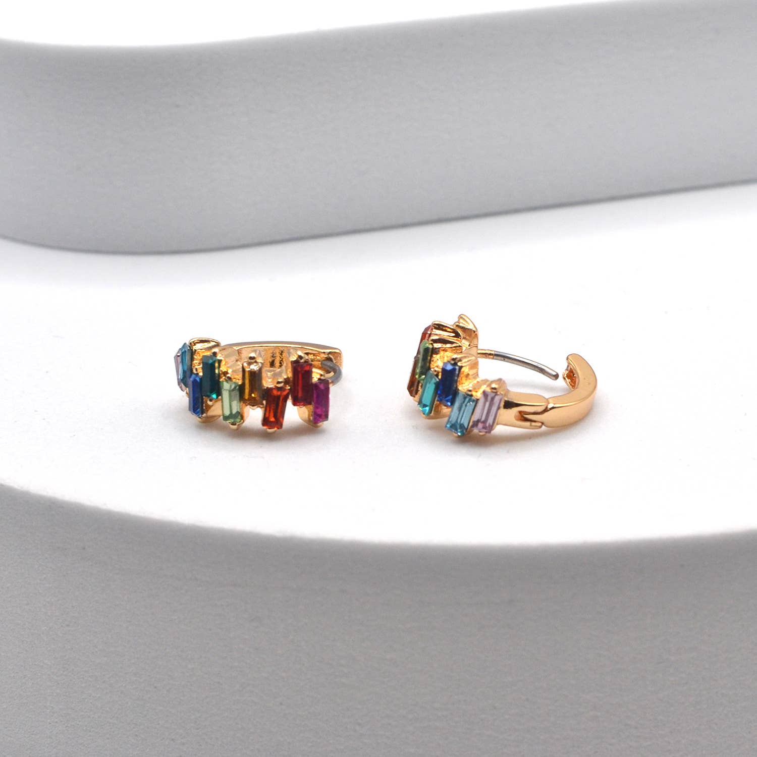 StarryNYC - Wholesale Huggie Earrings - Baguette Earring Small CZ Hoop Huggie Cartilage Earrings14