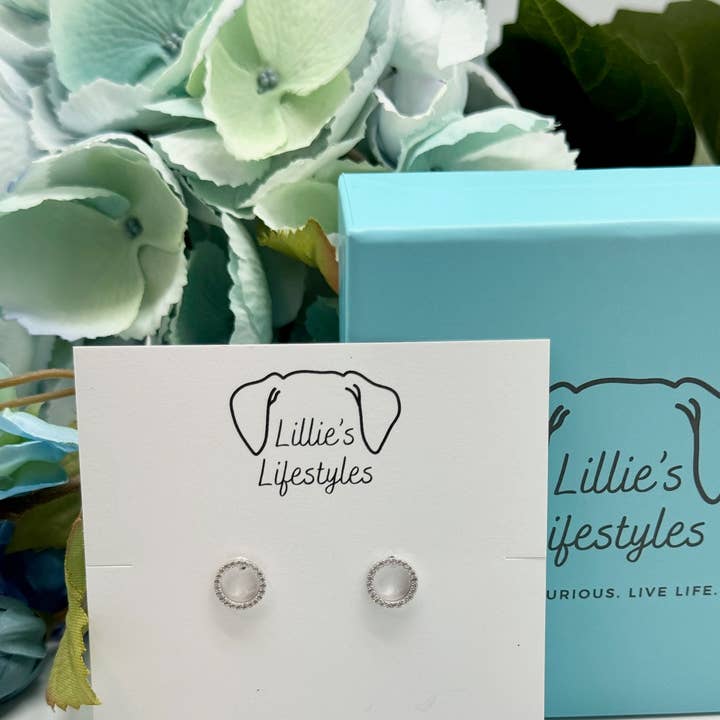 Lillie's Lifestyles - Wholesale Stud/Post Earrings - Sterling Silver circular CZ Earrings0