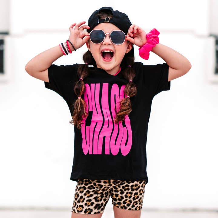T-shirt Chaos Graphic pour enfants pour la vente par Holland Ave Clothing