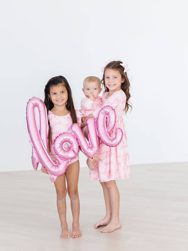Mila & Rose - Wholesale Bodysuit (Non-Footed) - Baby - Blushing Bows 3/4 Sleeve Twirl Bodysuit