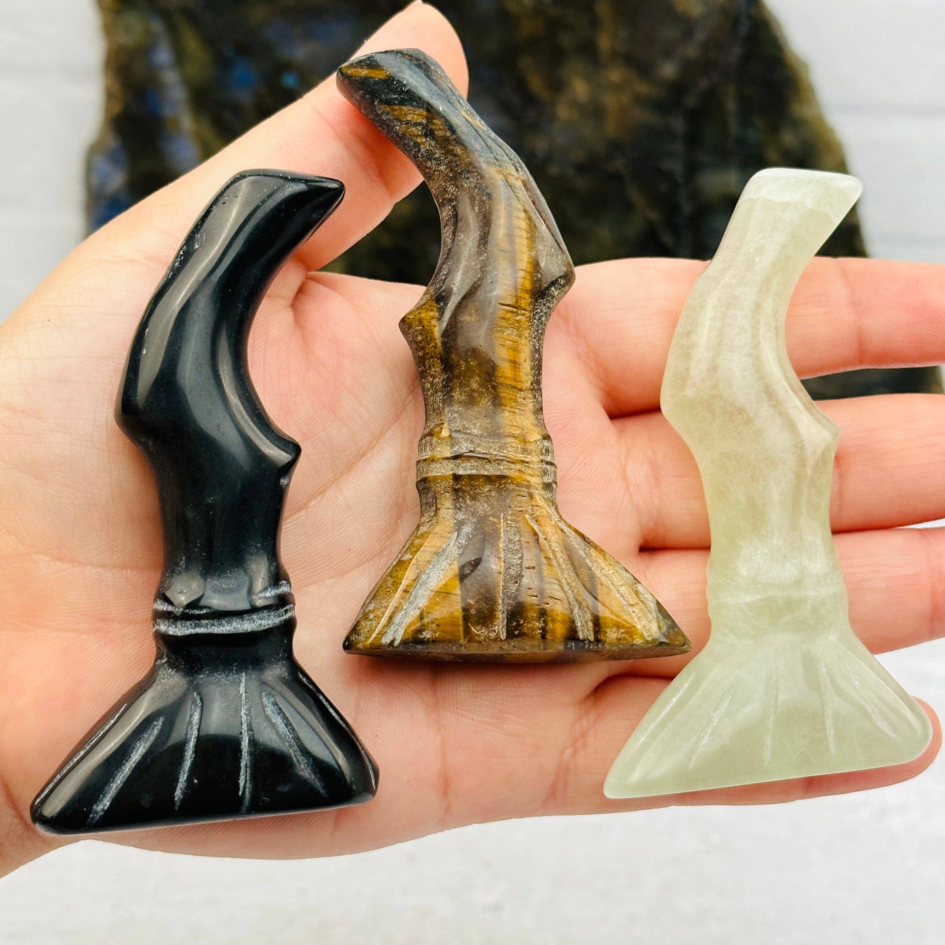 Rock Paradise - Wholesale Decorative Figurine - Crystal Carved Gemstone Witch Broom - Halloween8