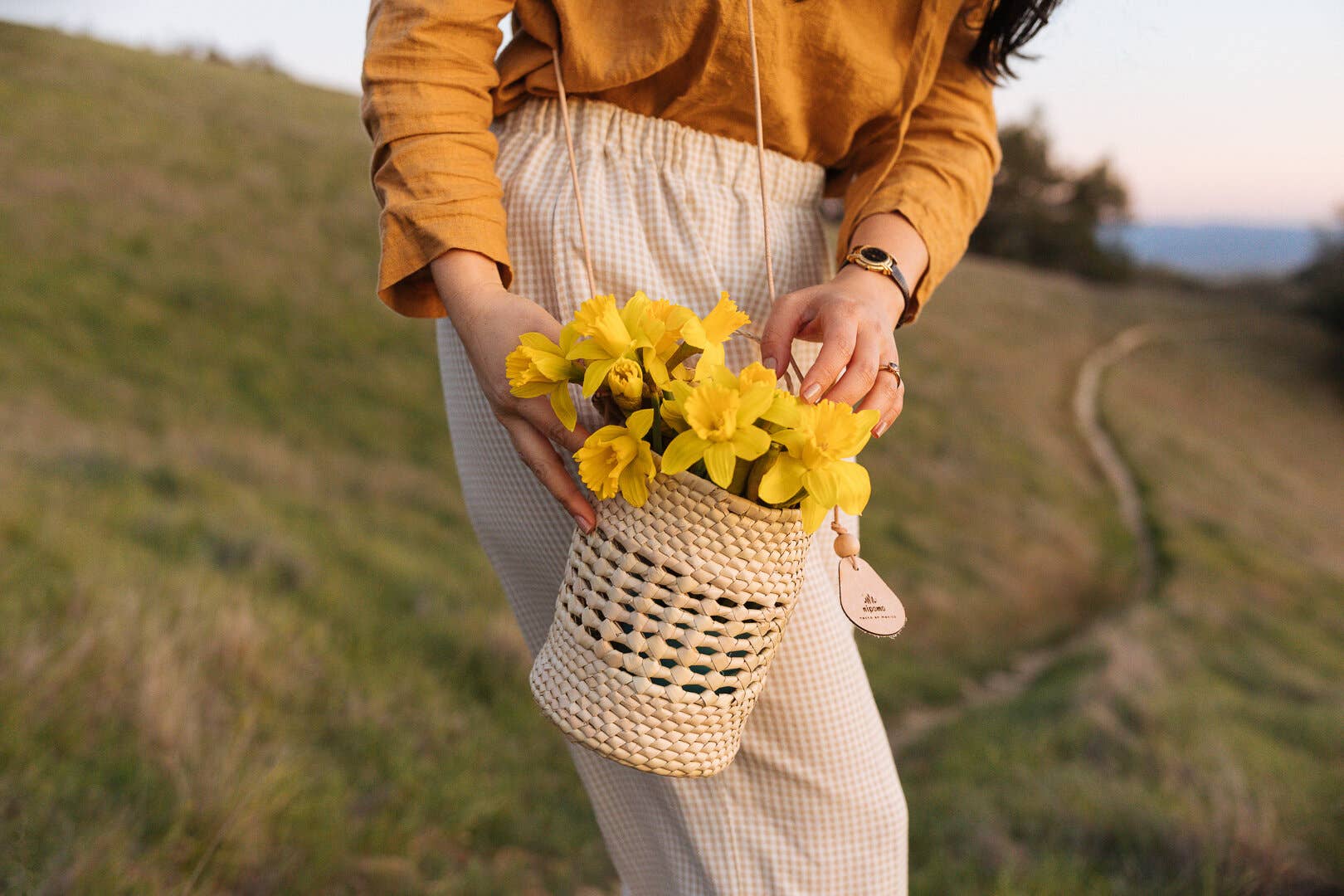 Caminito - Wholesale Crossbody Bag - Women's - Palma Collection - Lantern Canasta2