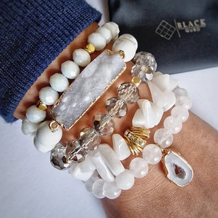 Set de pulseras apilables Balance White Layers para venta al por mayor de Black Qubd