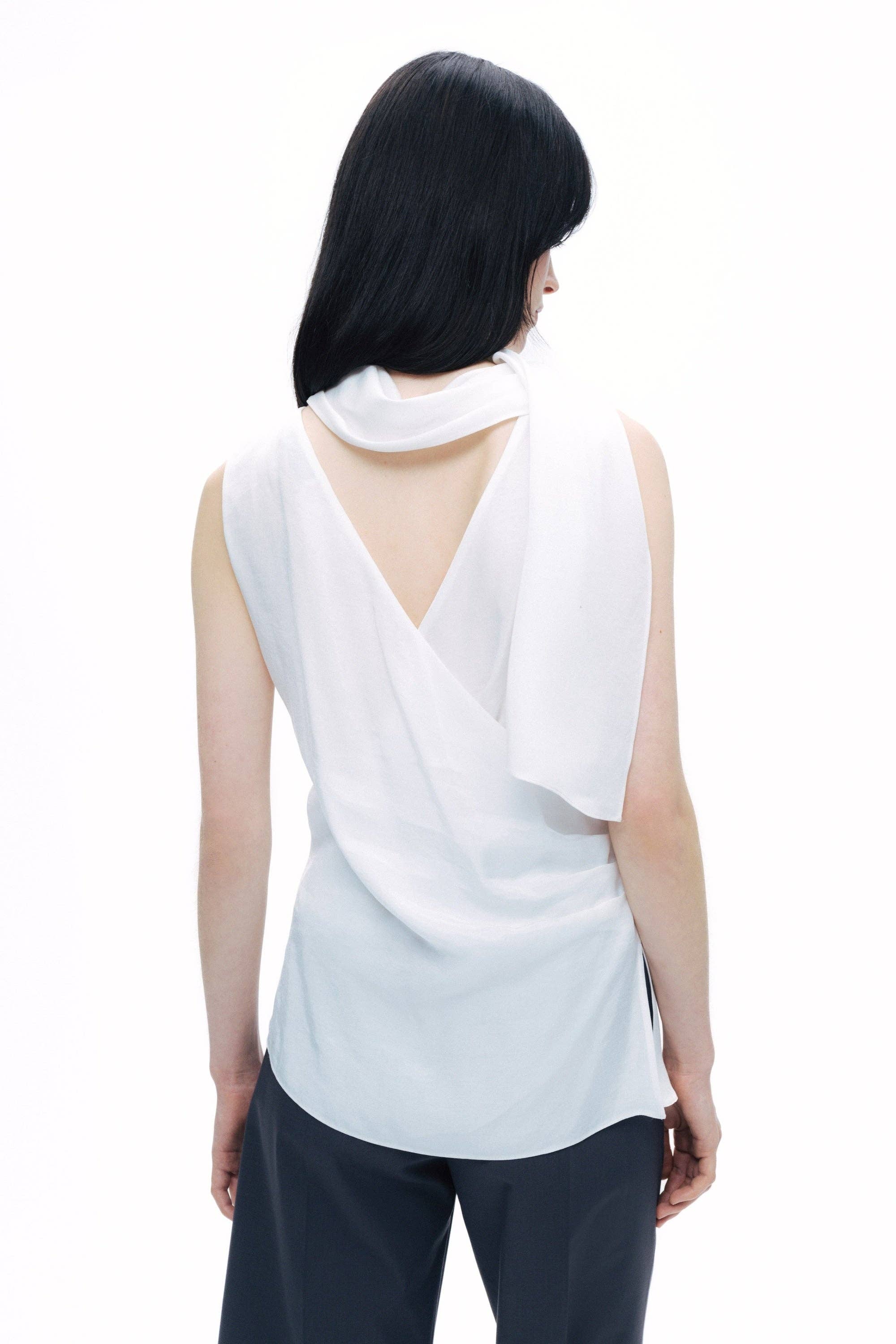 Off-White Sjalsdesignet bluse for engroshandel på Faire0