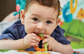 Kidiyami - Venta al por mayor Alfombrilla para jugar - Niños y bebés - Kick & Play Gymini23