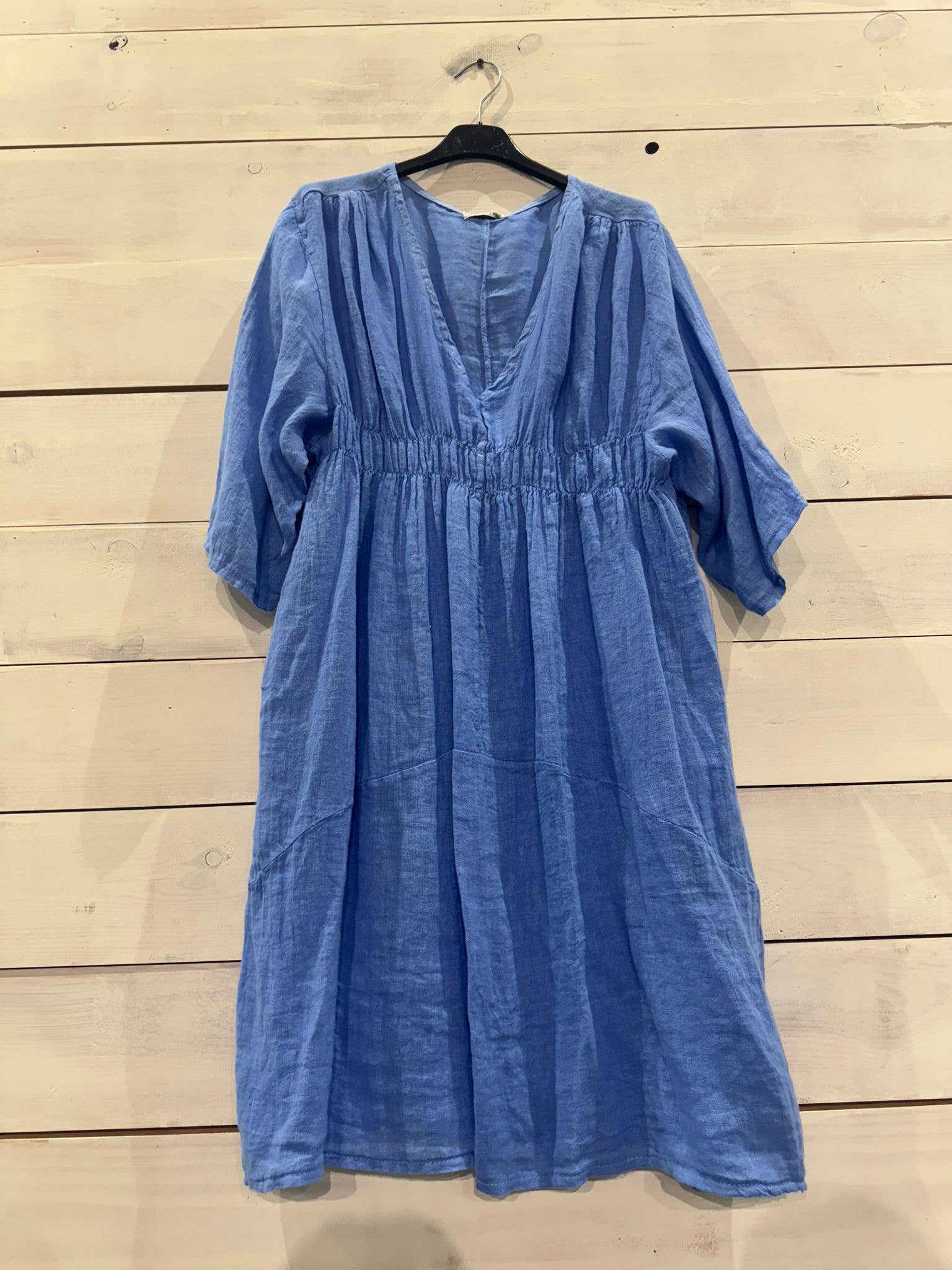 Linos y Textiles – Großhandel Kleid – Damen – REF 25731 Kleid mit elastischem Bund aus 100 % Leinen3