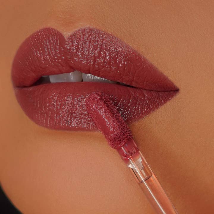 Moira Cosmetics - Wholesale Lipstick - Lip Plush Cream9