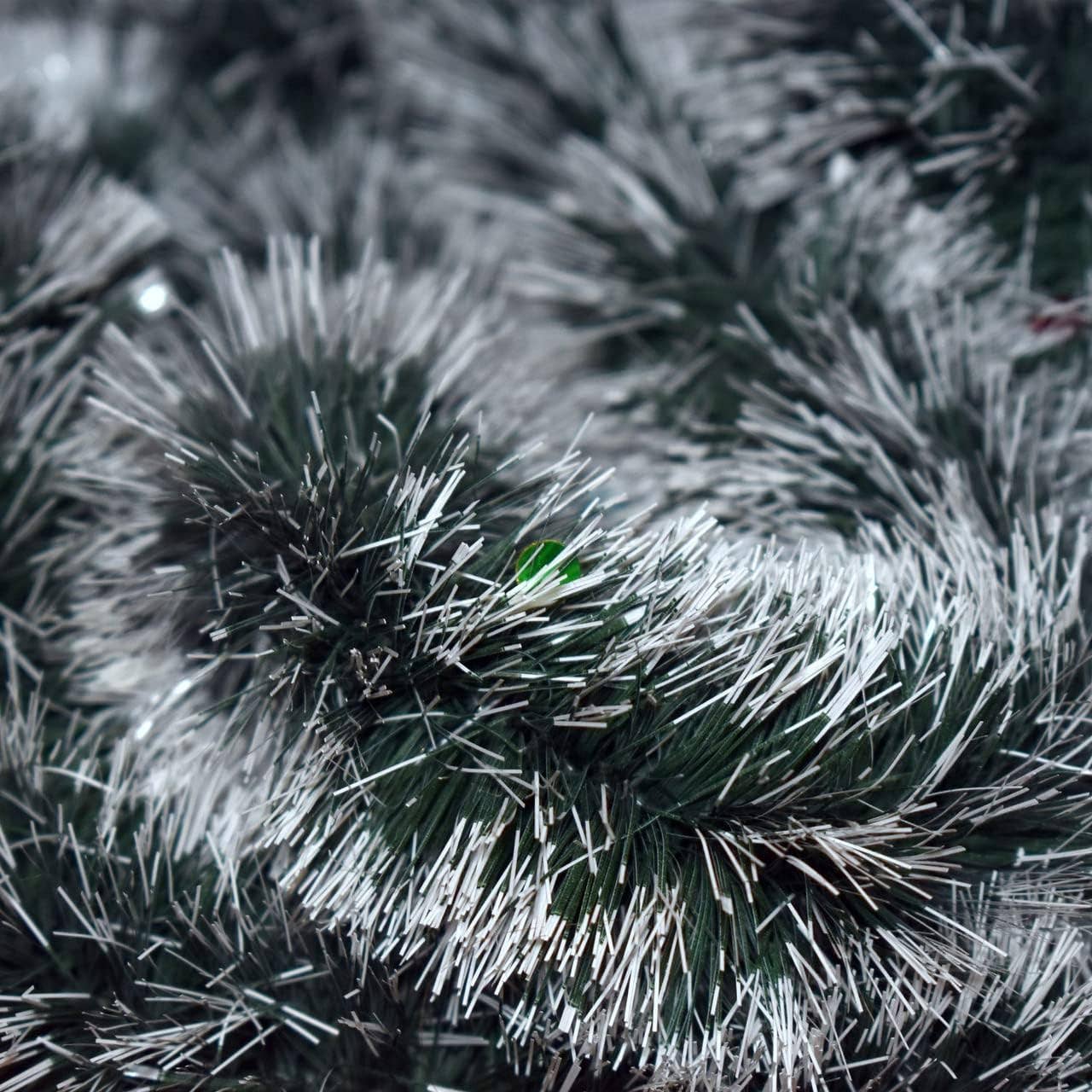 LA RUTA DE LAS IMPORTACIONES SL - Wholesale Decorative Tray - Christmas tinsel garland and boa tinsel threads for tree1