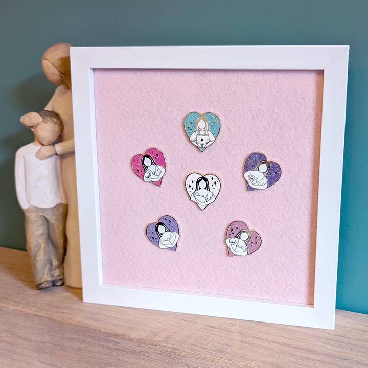 T & Belle – wholesale Picture frame – White Enamel Pin Display Frame - 2 sizes1