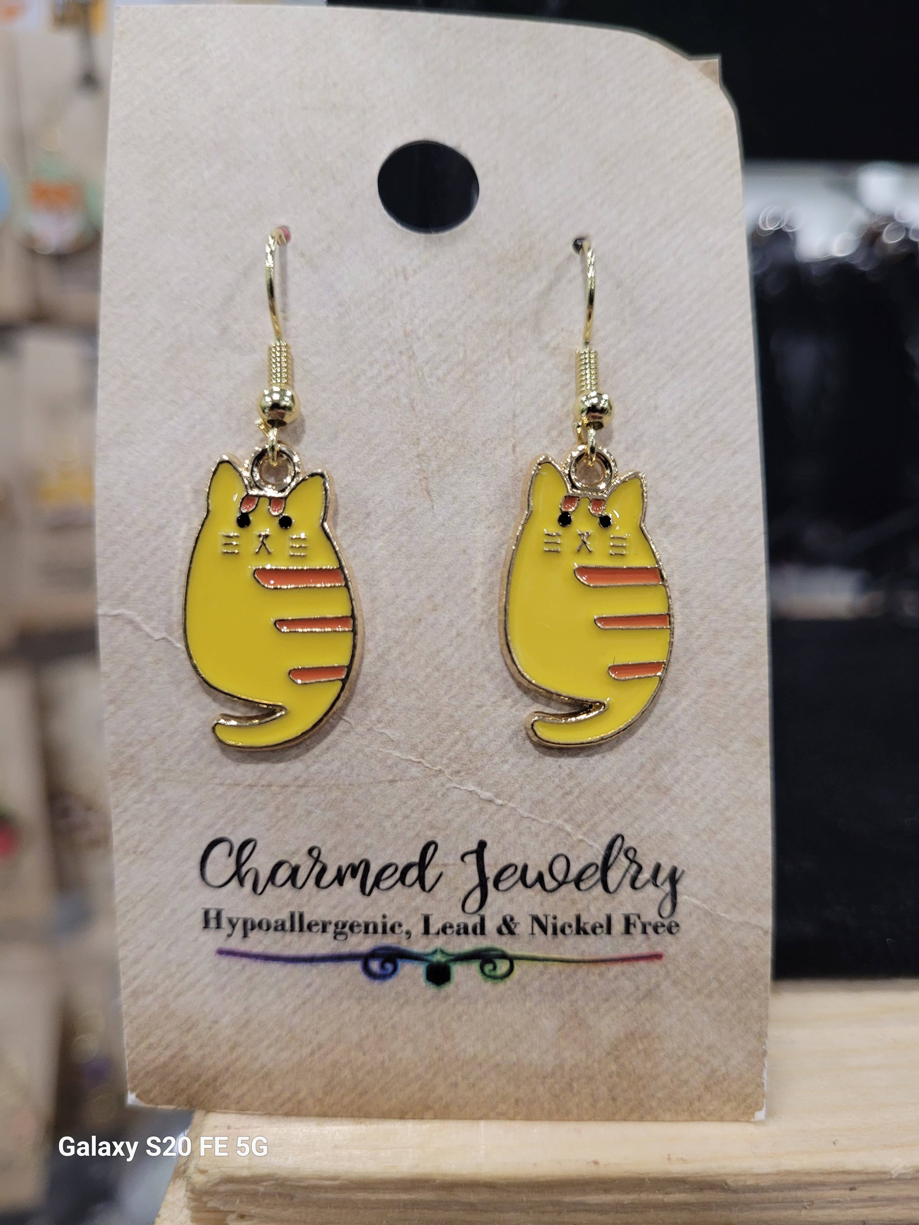 Con-Quest Crafts - Wholesale Dangle Earrings - Cat & Dog Earrings & Necklaces9
