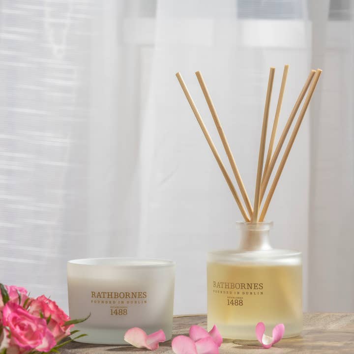 Rathbornes 1488 - Wholesale Gift Bag Set/Pack - Dublin Tea Rose Diffuser And Candle Gift Set2