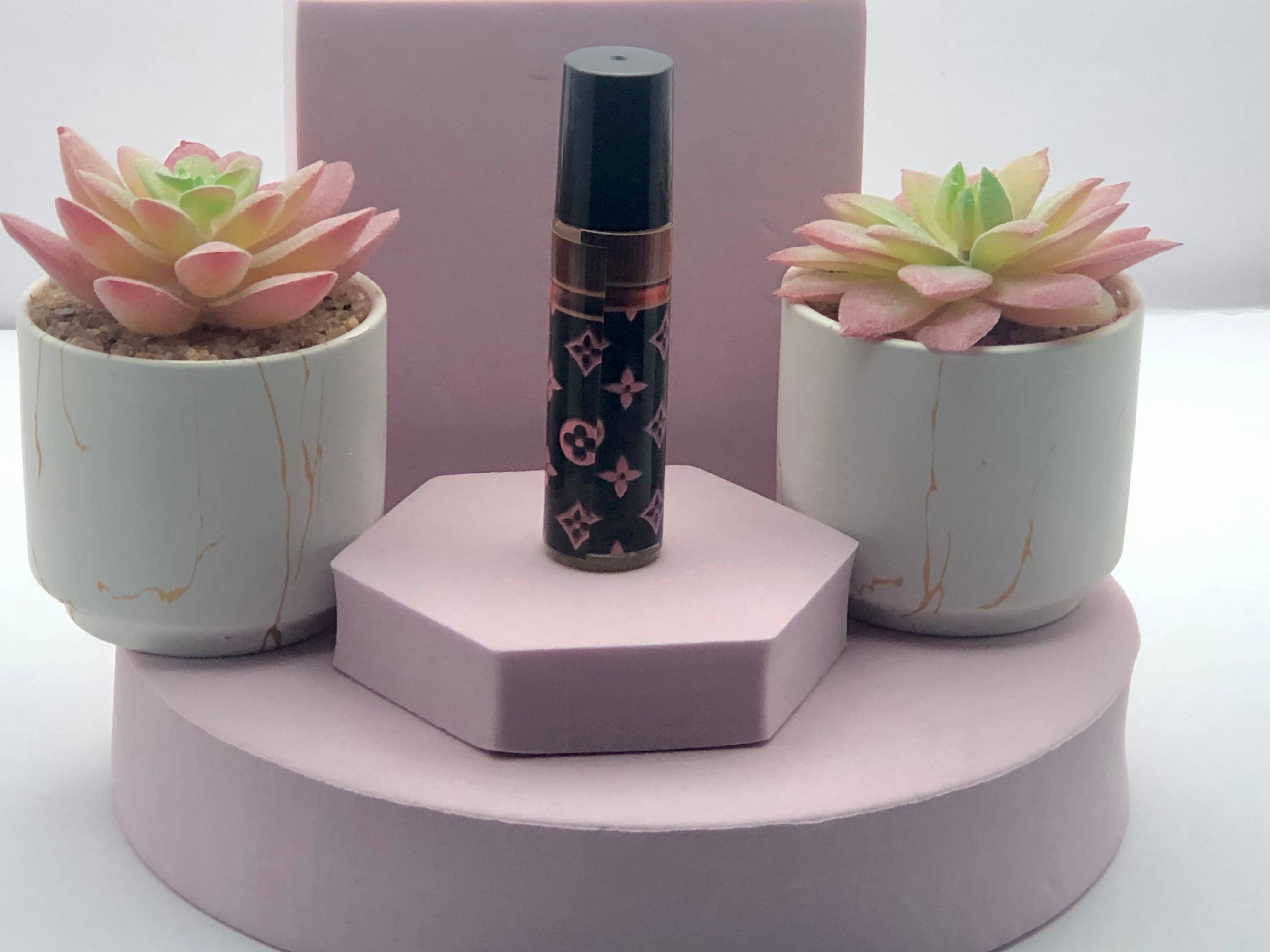 Cleo Nala – wholesale Lip-gloss – Mini Purse Lip Oil | Lip Oil Treatment | Moisturize Lip1