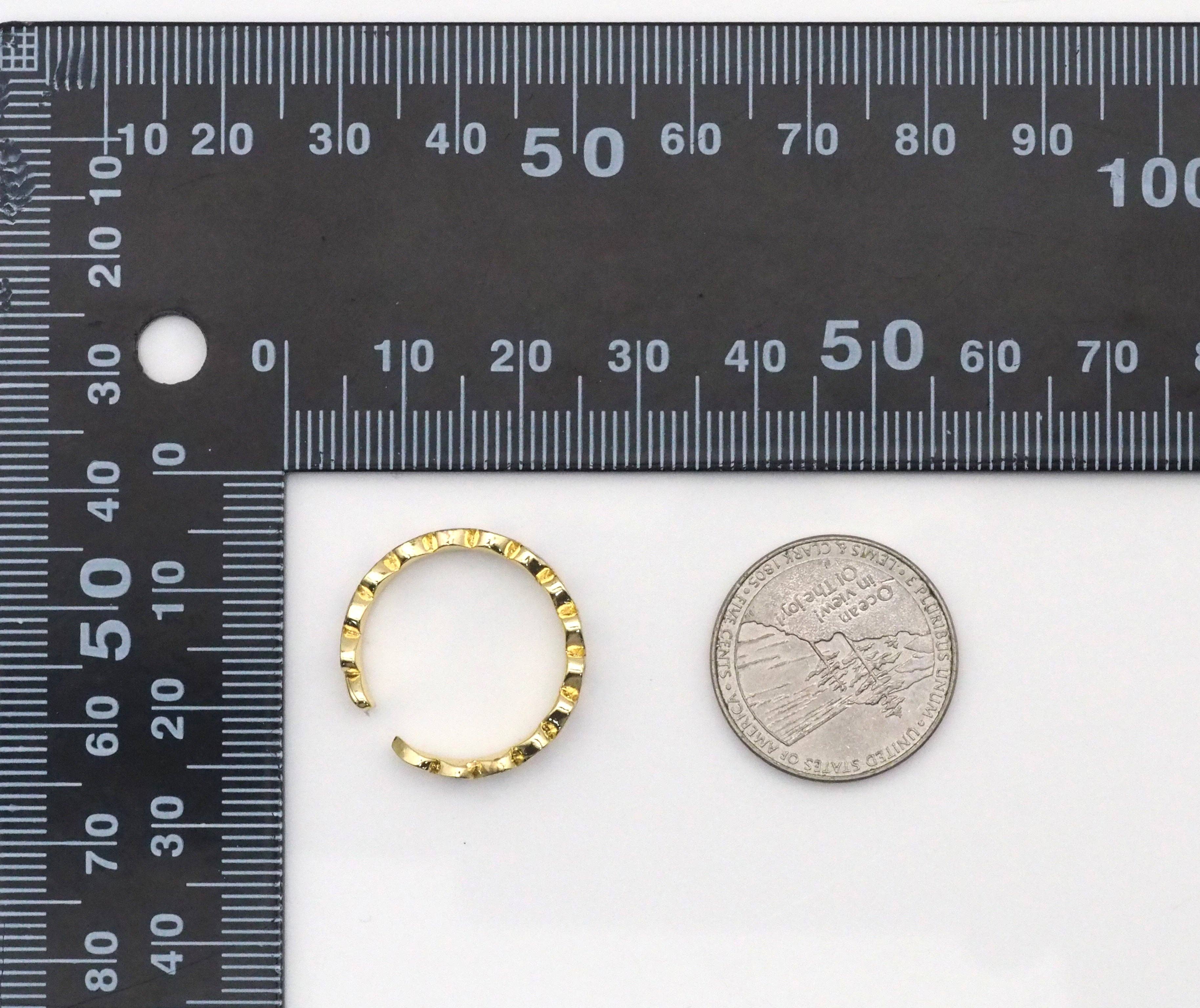 BestBeads&Beyond - Venta al por mayor Anillo de banda/apilable - Anillo ajustable en forma de corazón esmaltado de colores dorado, SKU #JL1732