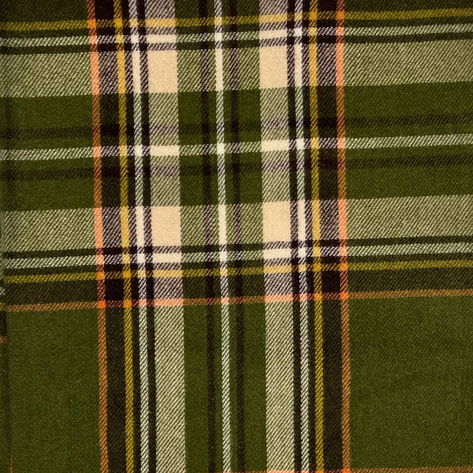 London Scarves – Großhandel Schal – Damen – Karierter gewebter Schal mit Fransen14