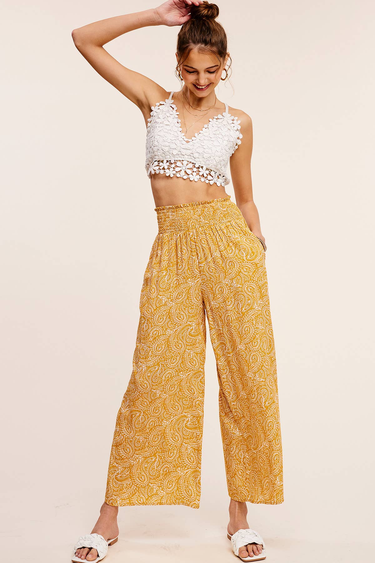 La Miel - Wholesale Pants - Women's - JCP4225-Boho Paisley Print Wide Leg Flowy Pants with Pockets15