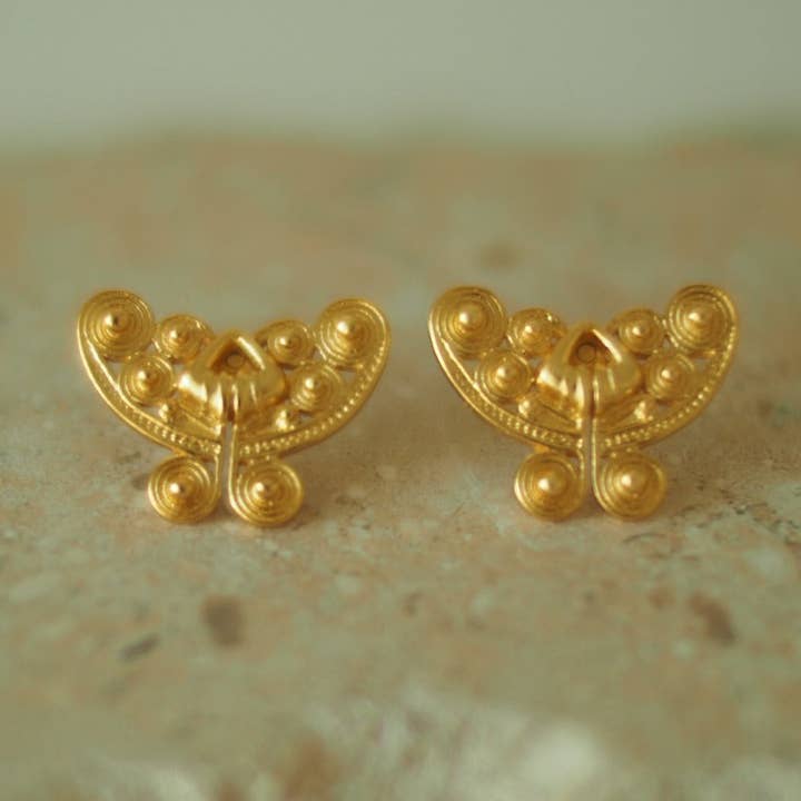 Spirals Butterfly 24k GP Ørestikker for engroshandel hos Across The Puddle