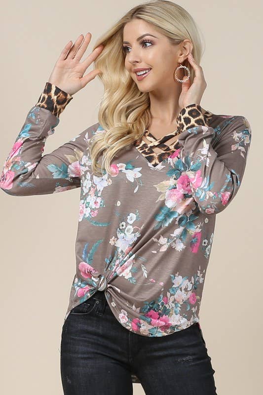 MOKA FLORAL AV1153-CINCY HAUT À COL EN V CONTRASTÉ LÉOPARD À IMPRIMÉ FLORAL en vente sur Faire0