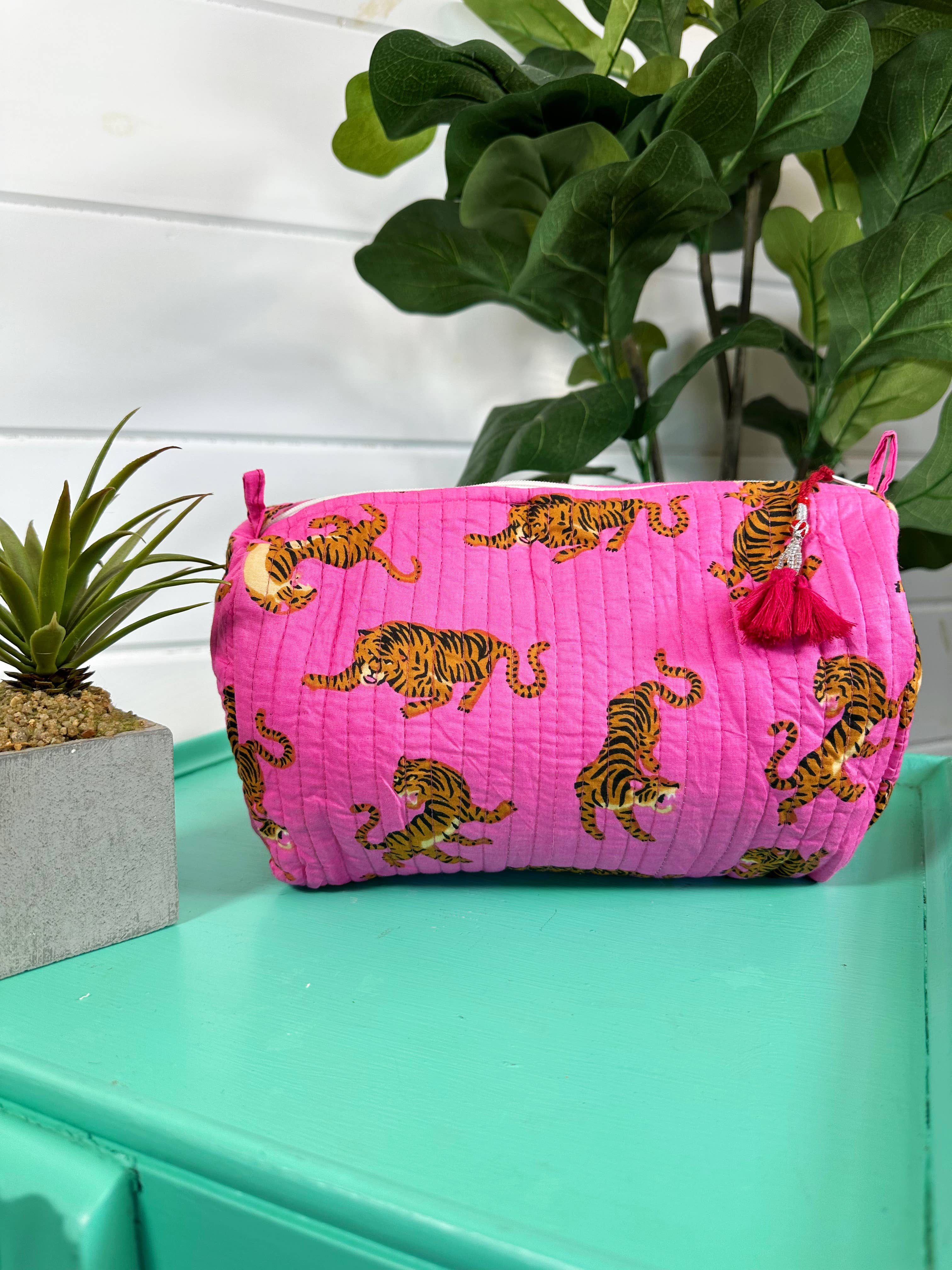 Folklore Couture - Wholesale Makeup/Cosmetic Bag - Quilted Pink Tiger Print Makeup Bag | Cosmetics Toiletry Bag1