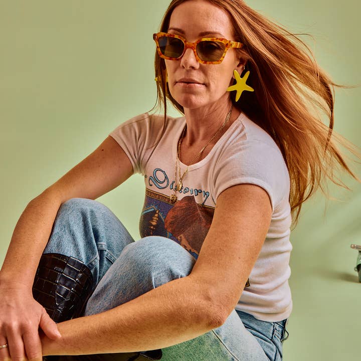 SARDINE - Wholesale Sunglasses - Women's - SARDINE - Demi - Oh Honey Tortoise Shell Sunglasses