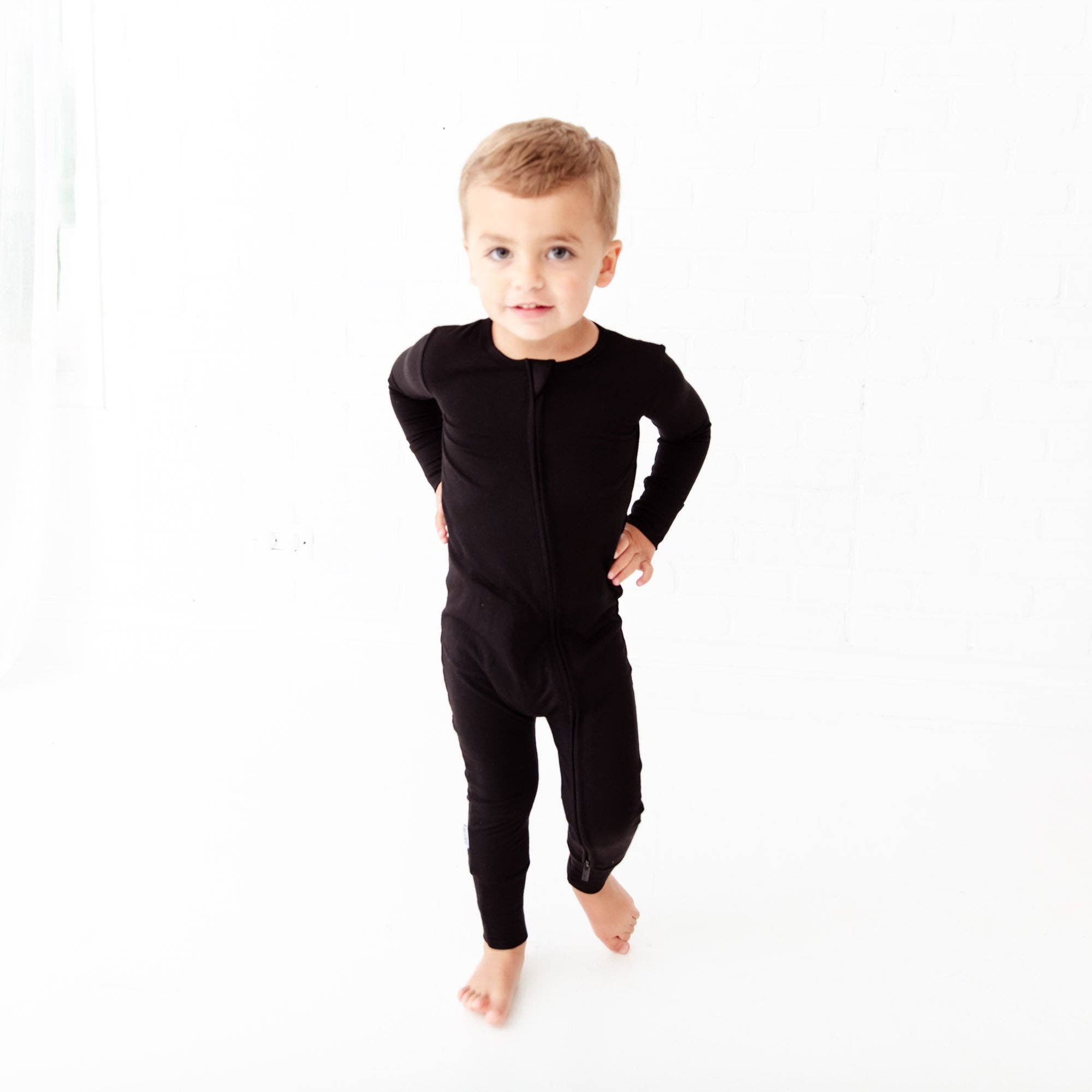 Dreamiere - Vente Grenouillère – bébé - Pyjama convertible en bambou noir onyx pour enfants7