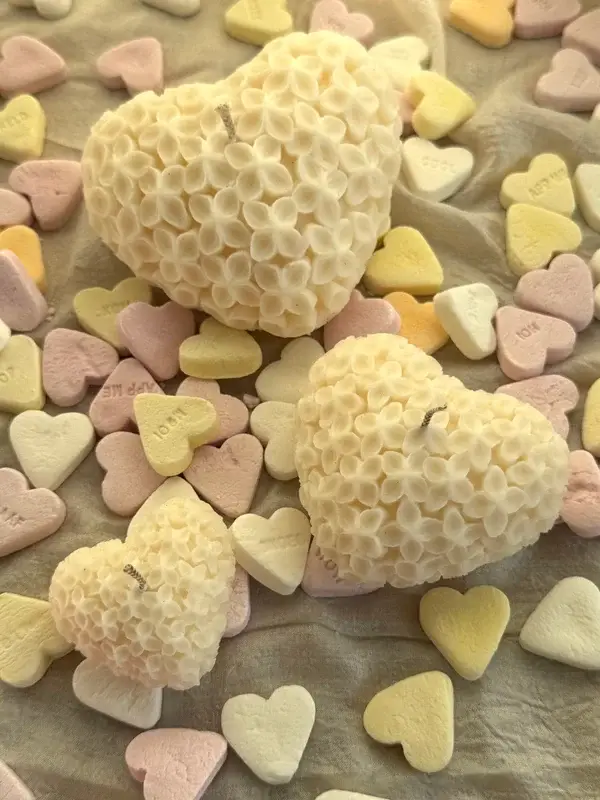 Jendels - Vendita all'ingrosso Candele regalo - Candela a cuore con fiori1