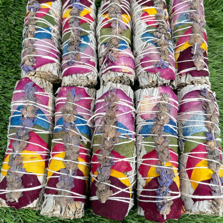 CaNatureLover - Wholesale Sage Bundle - ORGANIC 7 chakras white sage + Lavender, Hand Wrapped.8