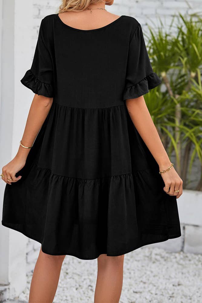 UNISHE - Vendita all'ingrosso Vestito - Donna - Abito A Balze Con Volant Con Scollo A V Semplice E Tasche MD0383