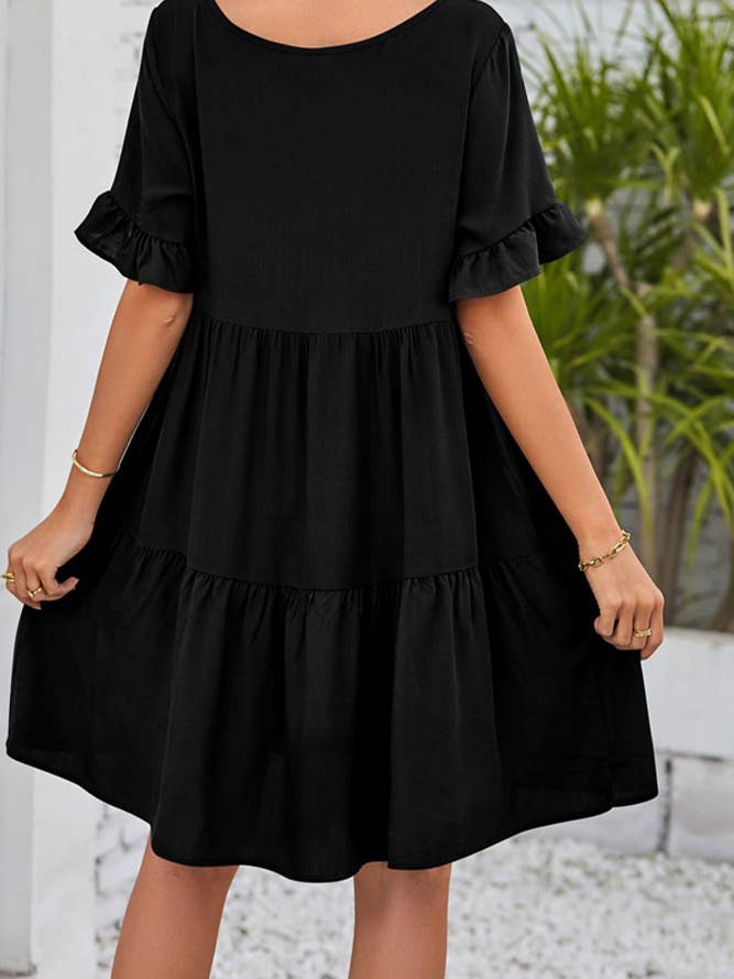 UNISHE - Vendita all'ingrosso Vestito - Donna - Abito A Balze Con Volant Con Scollo A V Semplice E Tasche MD0383