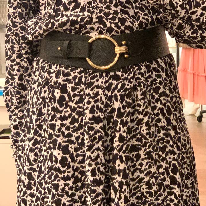 Ceinture à anneau doré Berge x IDPearl pour la vente par idPearl Showroom