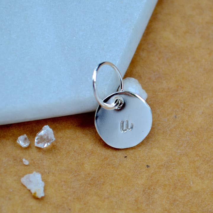 Foamy Wader - Venta al por mayor Abalorios/colgantes individuales - Set de abalorios con letra cursiva en minúscula, con letra cursiva, triple metal70