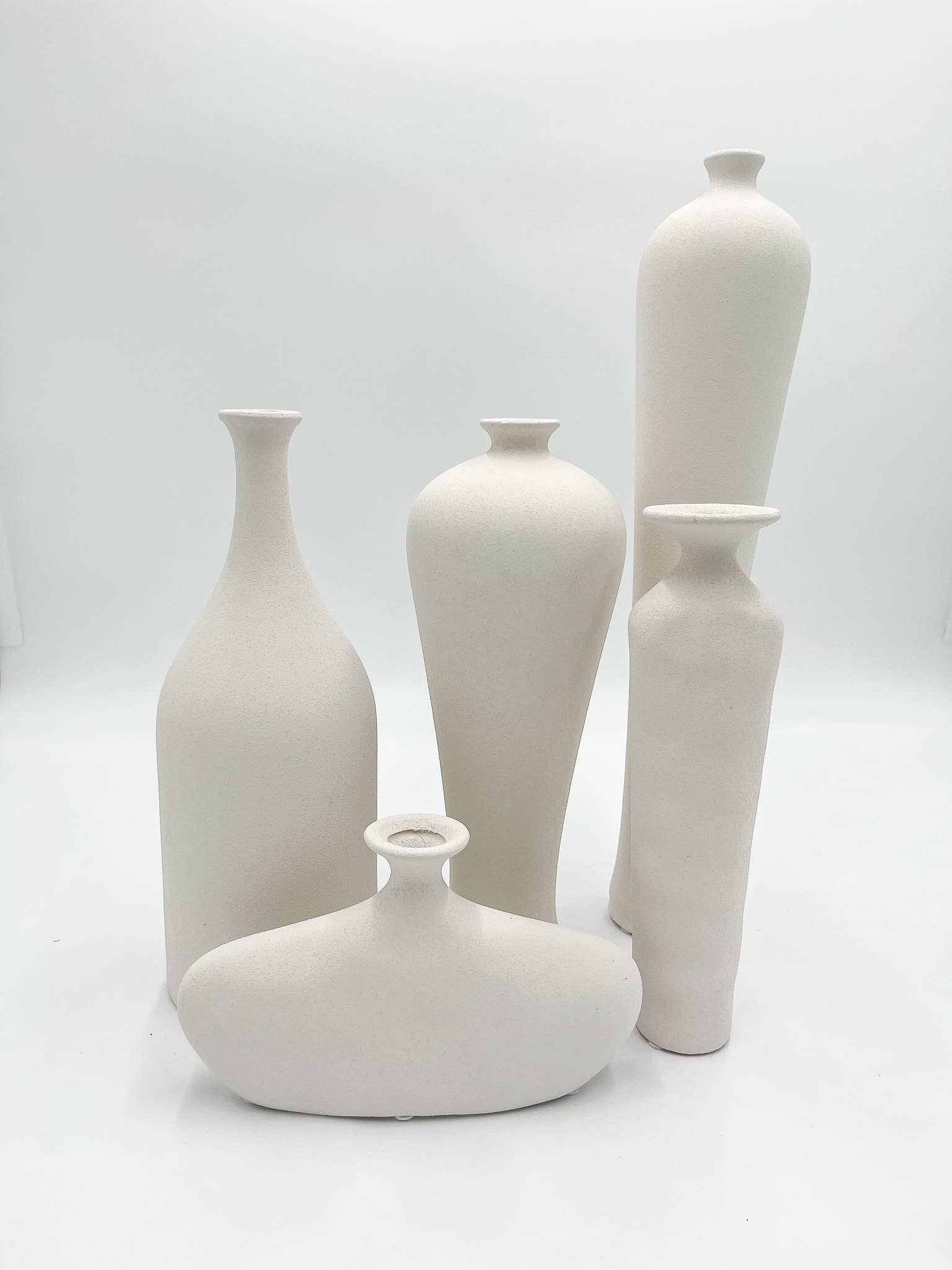 JF The Reborn Home - Wholesale Vase - DEC402 VASE LONG MILK WHITE 9/9/46CM1