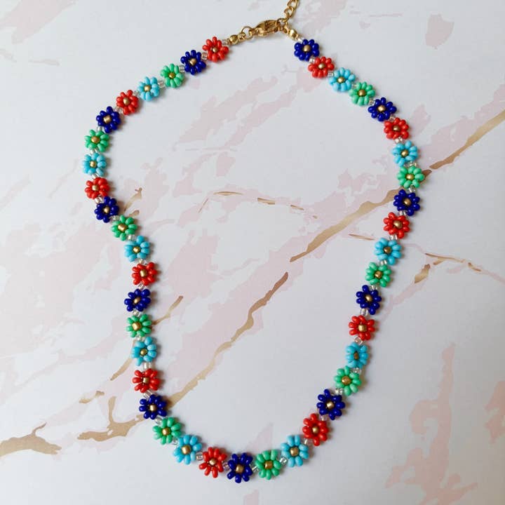 Kolorya - Wholesale Choker/Collar - Beaded Necklace | Elegant Daisy Choker | Multicolor1