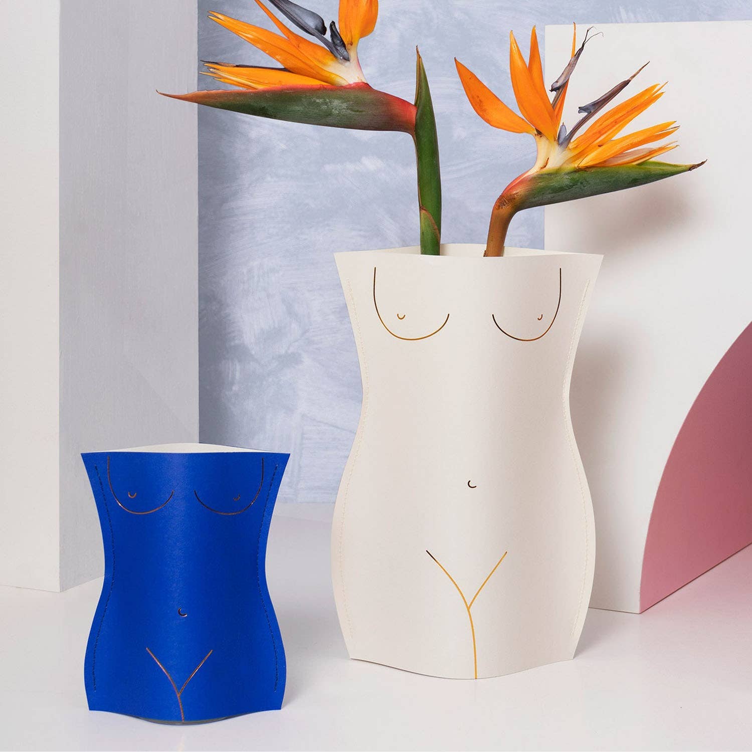 54 Celsius - Wholesale Vase - OCTAEVO Venus Paper Vase, Flower Vase & Card Set5