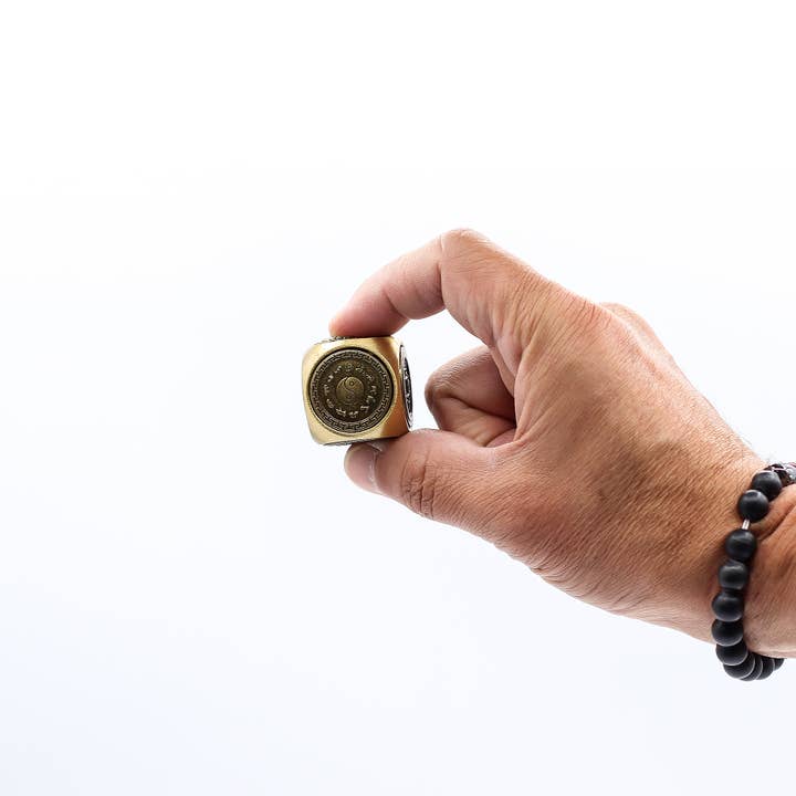 AW Artisan - Wholesale Decorative Tabletop Object - 3x Fortuna Feng Shui - Dice with Traditional Symbols2