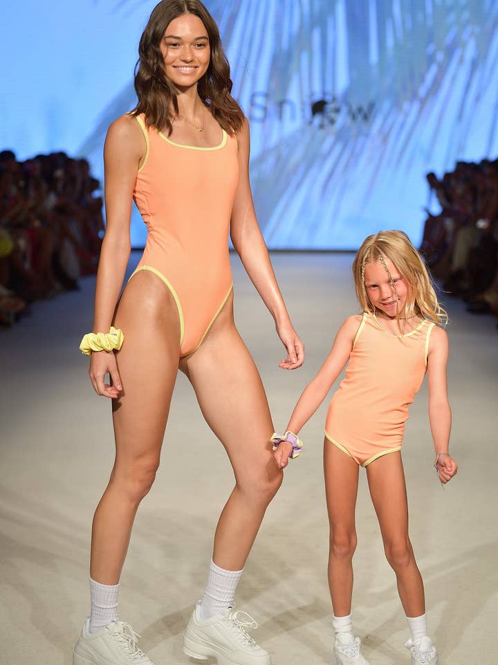 Ocean Isle One Piece- Cantaloupe/Citron för wholesale av LainSnow