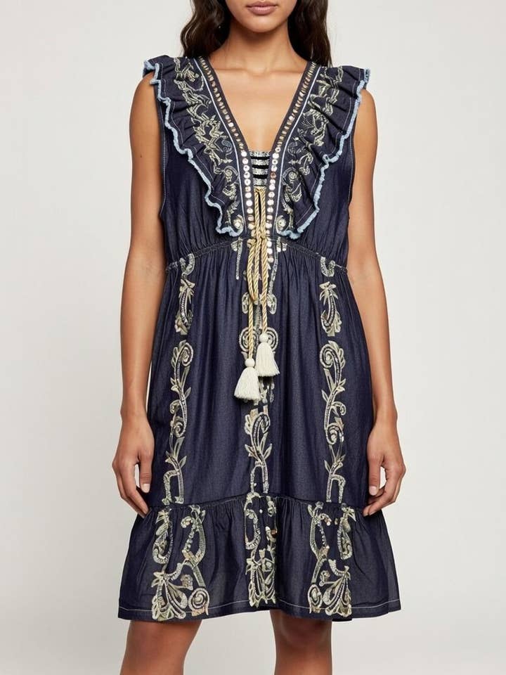 Utsmyckad lyxklänning för wholesale av Obsession